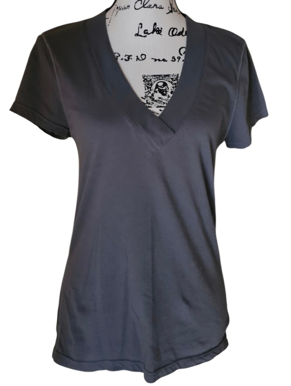 American Eagle Outfitters Women’s V-Neck Short Sleeve Tee - Charcoal